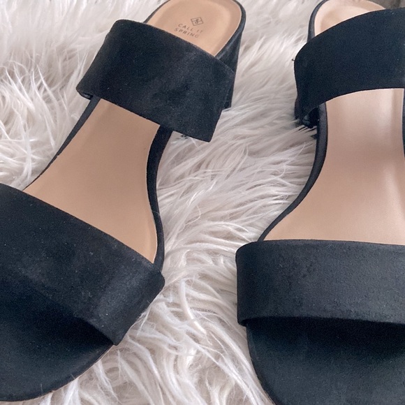 Vegan Sandals with Kitten Heel - Picture 3 of 5